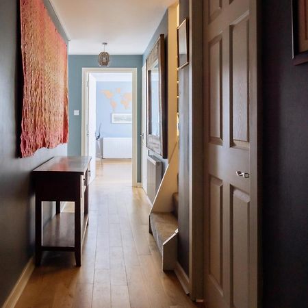 Stylish 3 Bedroom Apartment Near Hollyrood Park Эдинбург Экстерьер фото